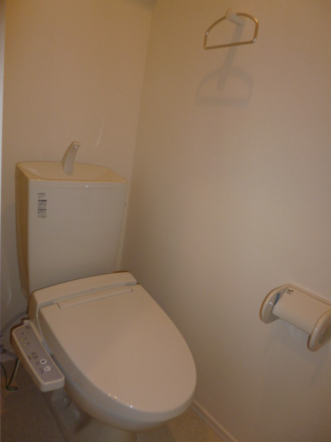 トイレ　★温水洗浄便座★