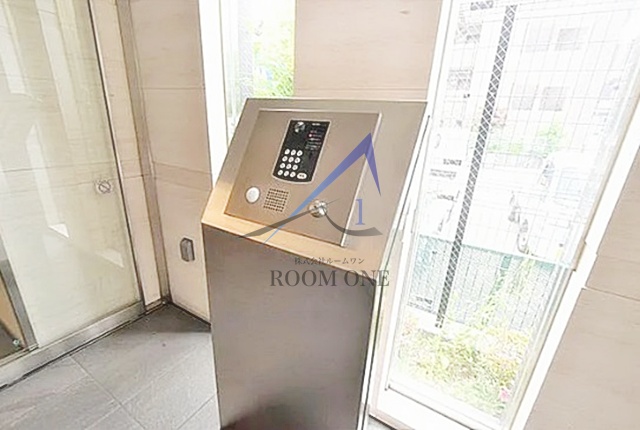 セキュリティ　オートロックです。