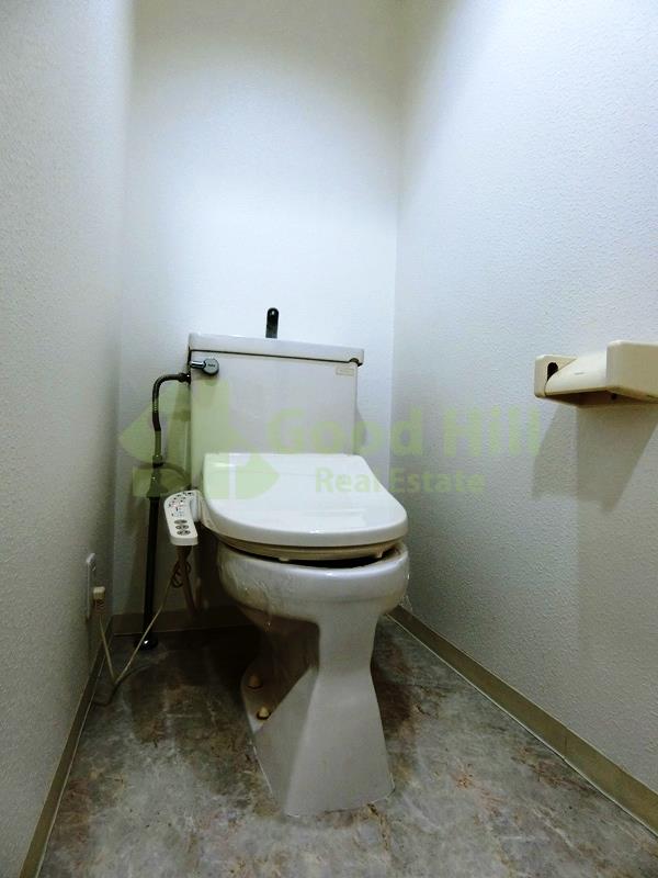 トイレ　ヴァリー深井