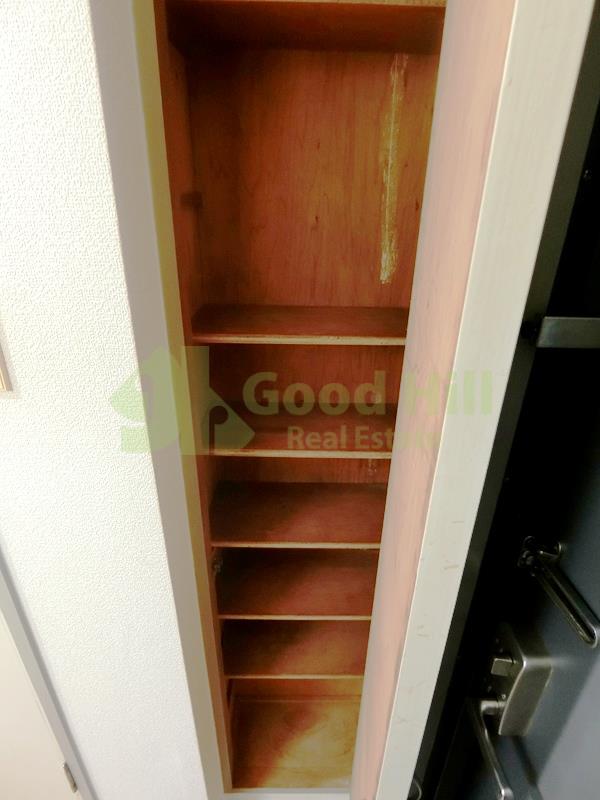 収納　ヴァリー深井