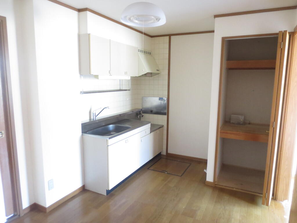 建物外観　陽当り良好