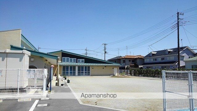 幼稚園・保育園　市立こすもす保育園（幼稚園・保育園）まで1800m