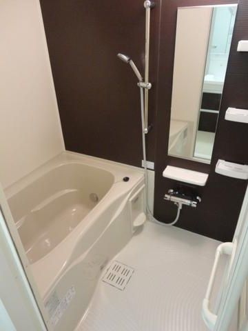 バス・シャワールーム　★もちろん追焚給湯＆浴室乾燥機★