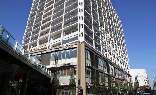 ショッピングセンター　あすとウィズ（ショッピングセンター）まで212m