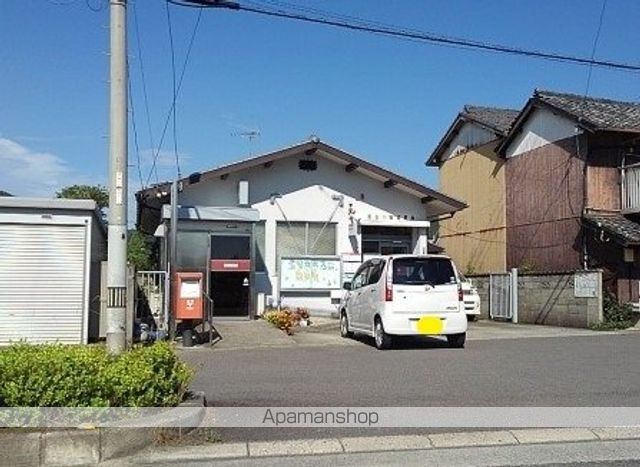 郵便局　坂出川津郵便局（郵便局）まで1400m