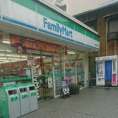 コンビニ　ファミリーマート 伊勢佐木町六丁目店（コンビニ）まで188m