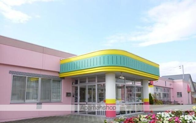 幼稚園・保育園　アリス認定こども園（幼稚園・保育園）まで680m