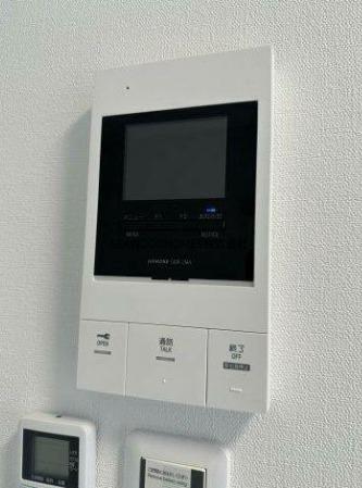 セキュリティ　女性でも安心のＴＶモニター付きインターホン。