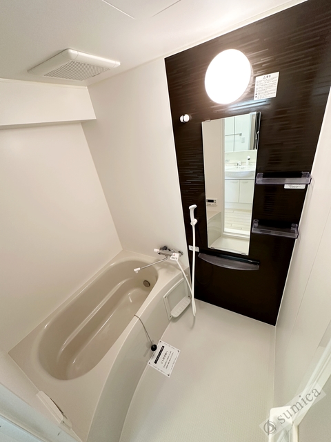 バス・シャワールーム　追い炊きバス