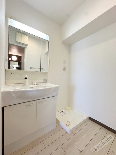 洗面設備　シャンプードレッサー付き・朝シャンもこちらで♪♪