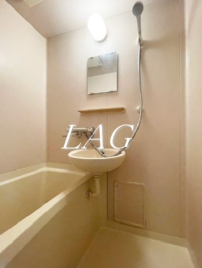 バス・シャワールーム　お風呂です。