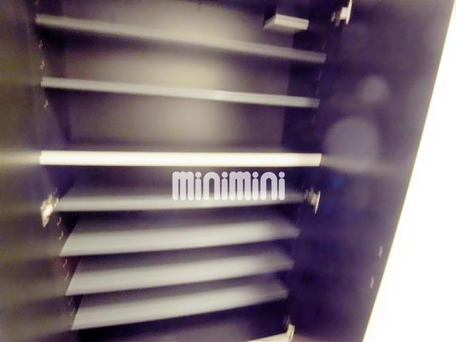 その他設備　靴の収納もたくさんできます。