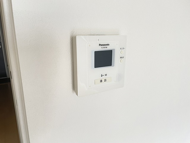 セキュリティ　急な訪問者をモニターで確認出来る　ＴＶドアホン