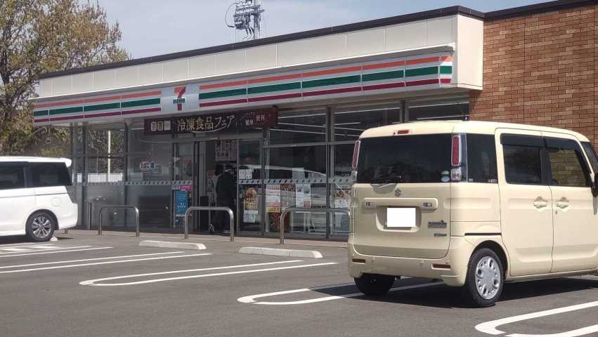 コンビニ　セブン－イレブン下関小月店（コンビニ）まで287m