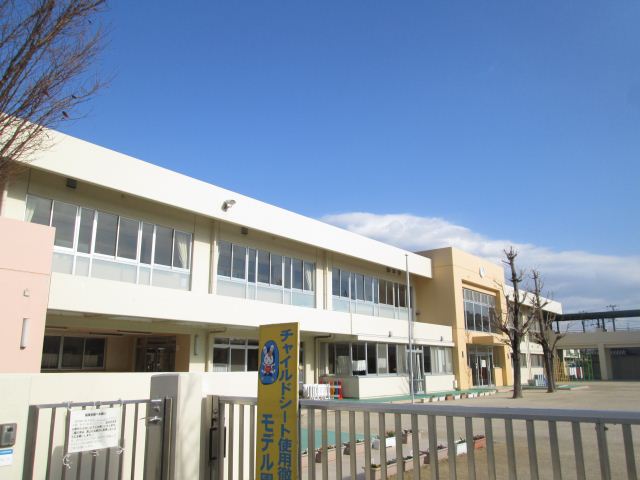 幼稚園・保育園　六名南保育園（幼稚園・保育園）まで390m