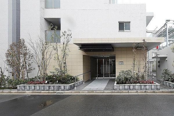 エントランス　エントランス