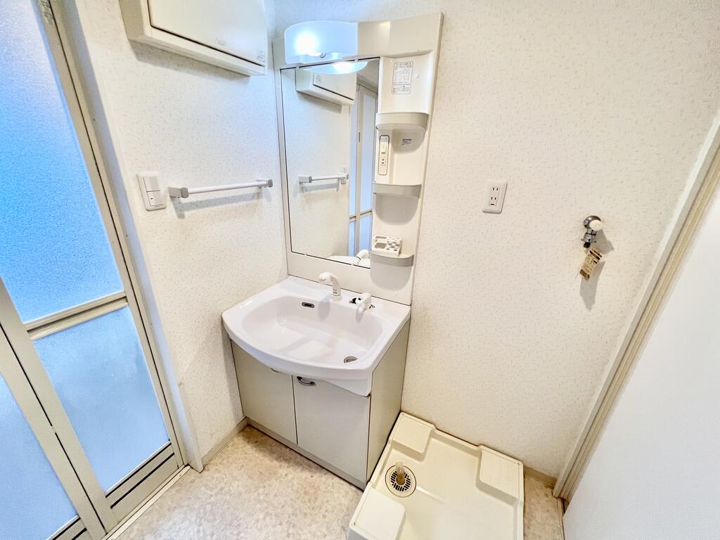 洗面設備　※同物件別号室写真