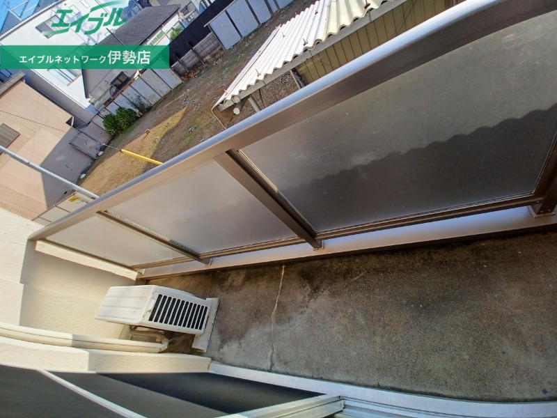 バルコニー　同物件別部屋写真