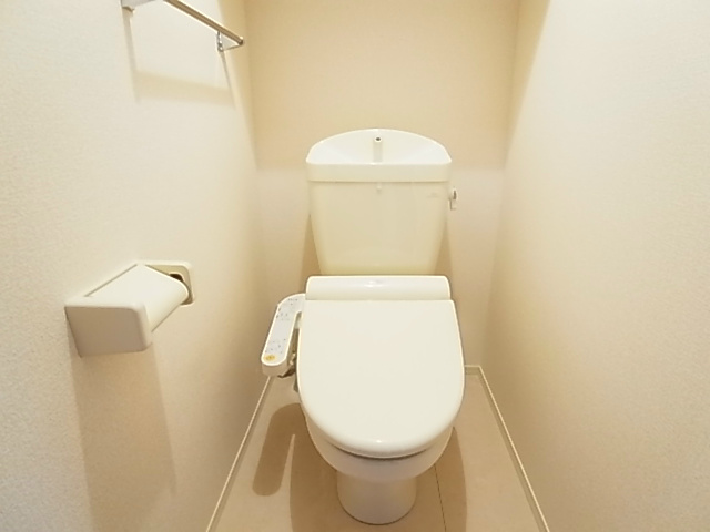 トイレ　同仕様別部屋