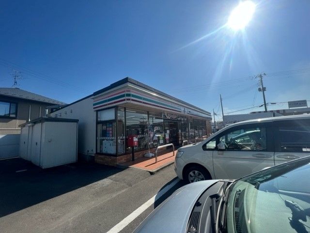 コンビニ　セブンイレブン岩沼阿武隈２丁目（コンビニ）まで220m