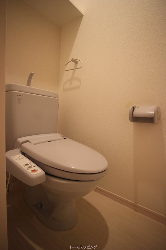 トイレ　※同じ物件の別号室の写真です。ご参考下さい