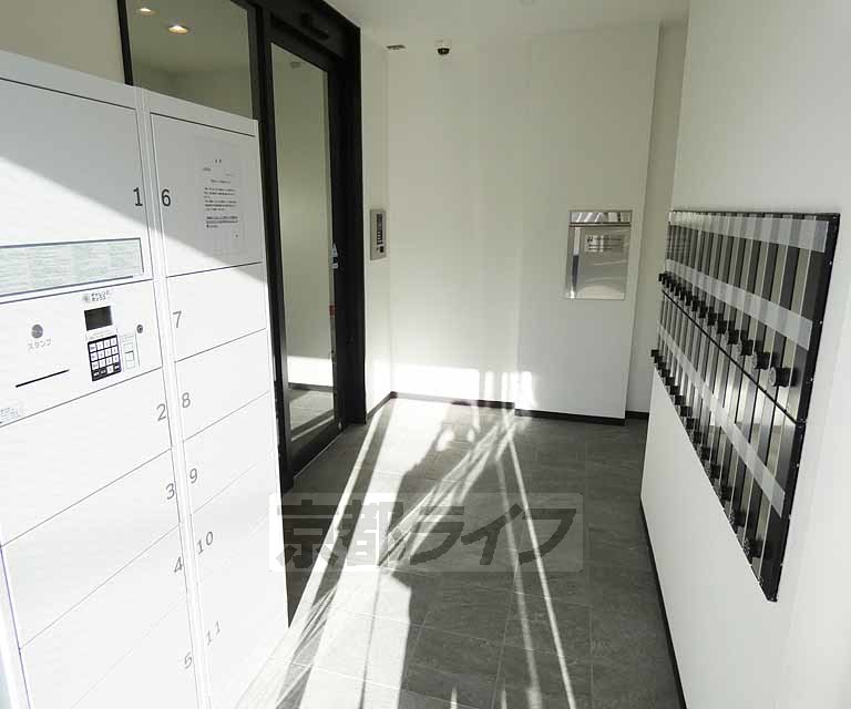 エントランス　清潔感のあるエントランスです！