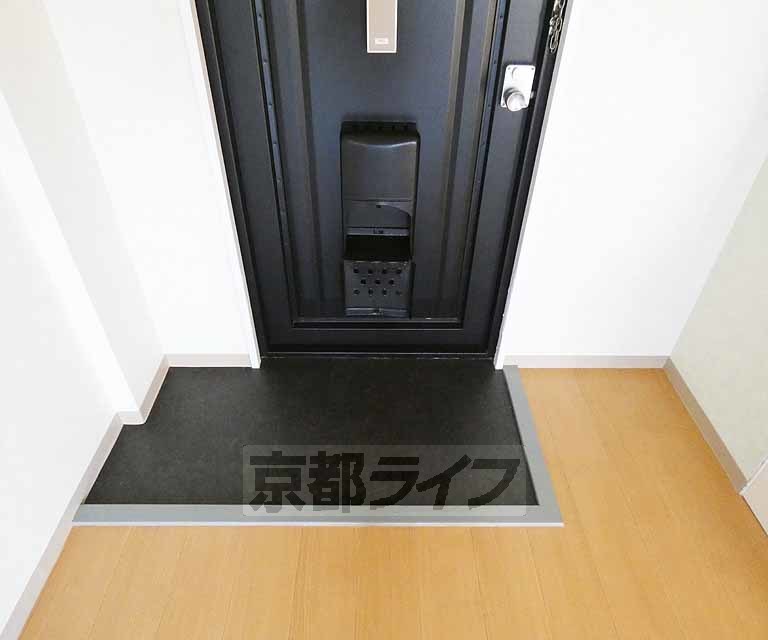 玄関　シューズボックスも置けそうですね！