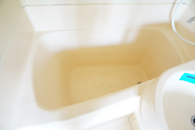 バス・シャワールーム　お掃除がしやすい洗面台付き３点ユニットです☆