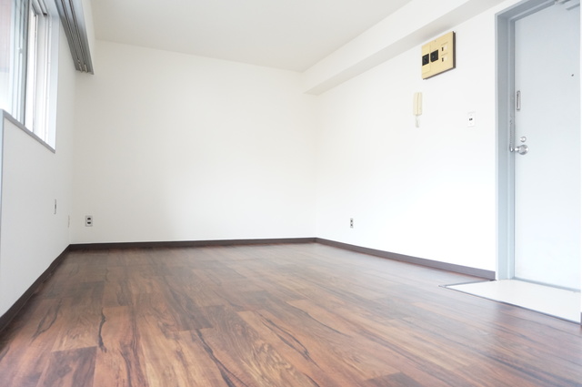 その他部屋・スペース　明るい雰囲気で暮らしやすい！優しい質感の室内がオススメ☆