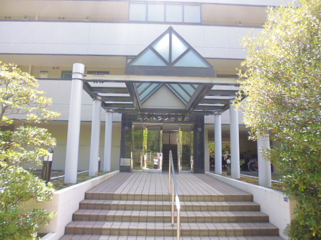 エントランス　★建物入り口★