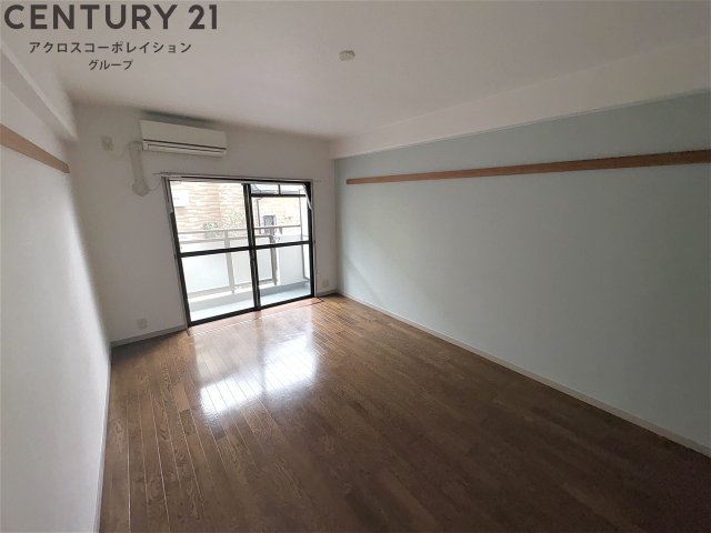 居室・リビング　１０帖の広いお部屋です！