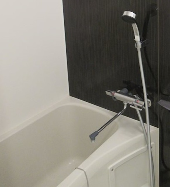 バス・シャワールーム　バスルーム