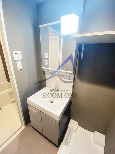 洗面設備　洗面台です。