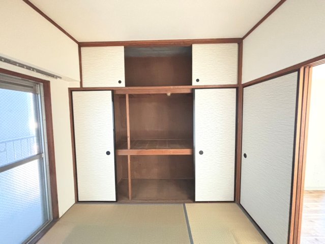 収納　参考写真（別部屋）