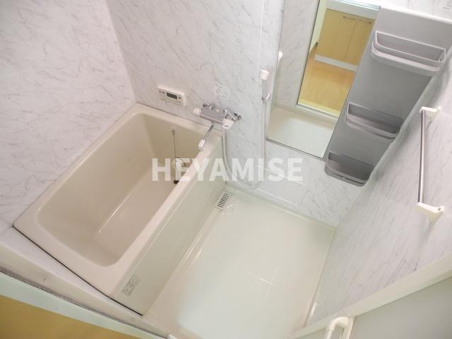 バス・シャワールーム　※室内画像は別部屋のもの