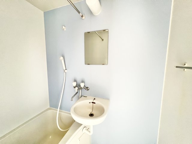 洗面設備　※別部屋参考写真