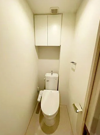 トイレ　同タイプ部屋　参考写真です
