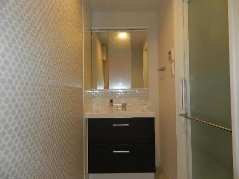 洗面設備　洗髪洗面化粧台