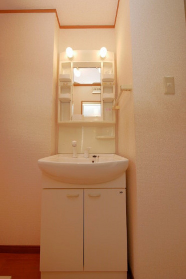 洗面設備　※別部屋の写真です