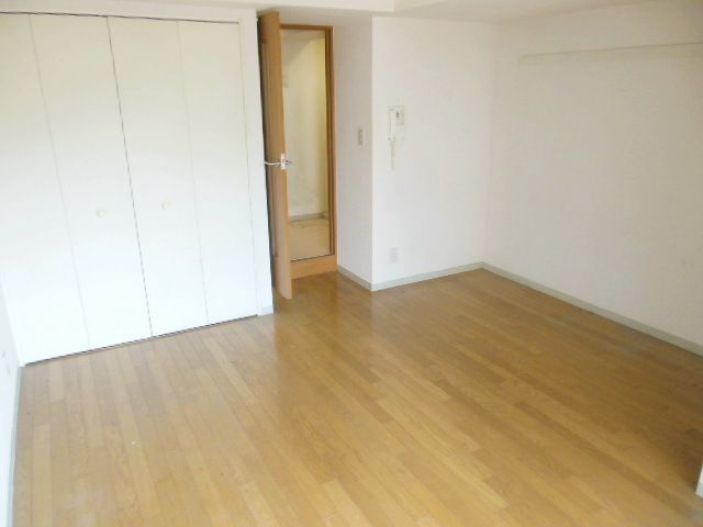 居室・リビング　★お部屋探しは株式会社タウンハウジング東京まで★