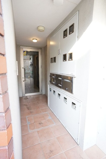 エントランス　エントランス部分