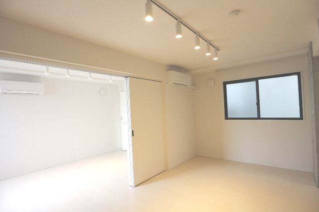 居室・リビング　★明るいお部屋★