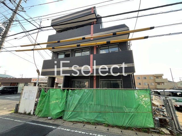 建物外観　2026年4月中旬完成予定の新築です♪