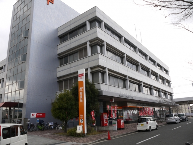 郵便局　堺中郵便局（郵便局）まで888m