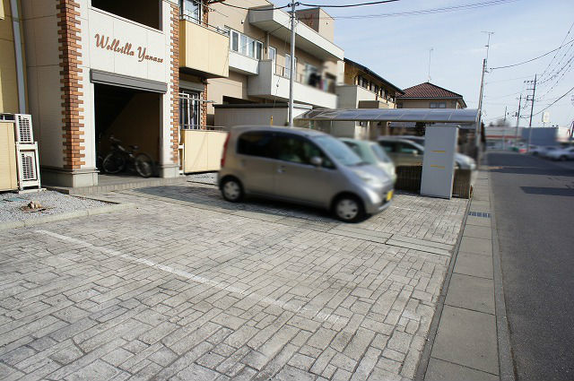 玄関　図面と現状に相違がある場合には現状を優先