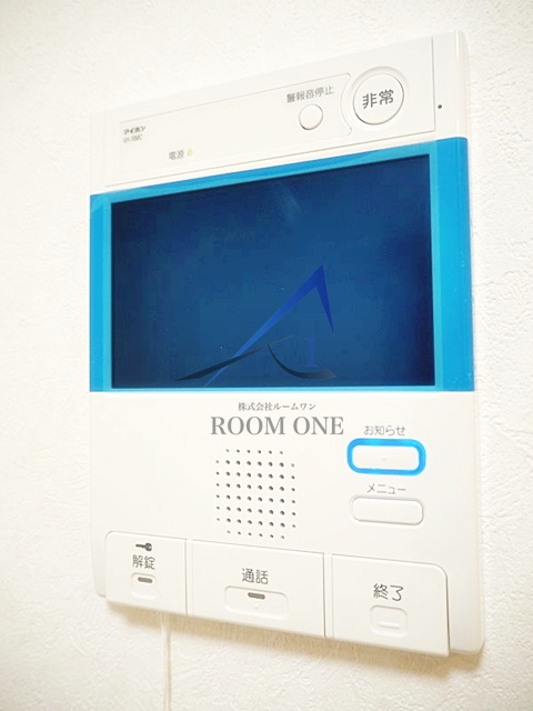 セキュリティ　モニター付きインターホンです。