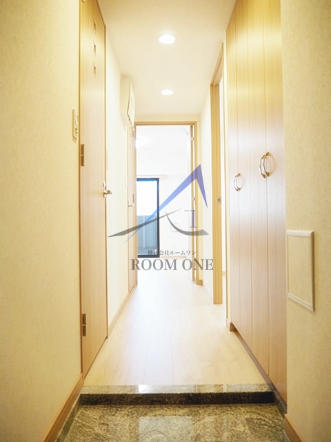 玄関　玄関です。