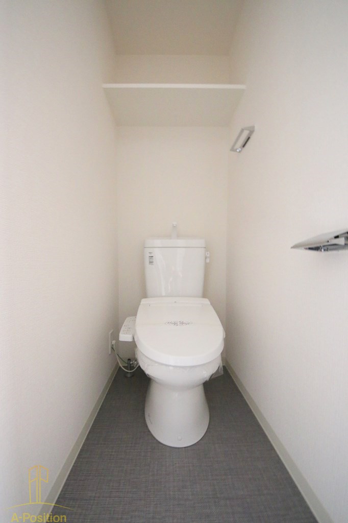 トイレ　プレサンス谷町九丁目駅前