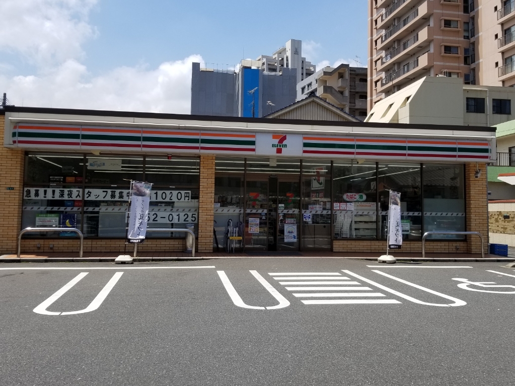 コンビニ　セブンイレブン 小倉香春口2丁目店（コンビニ）まで109m