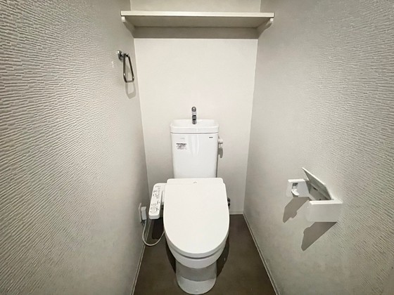 トイレ　※別部屋の写真です